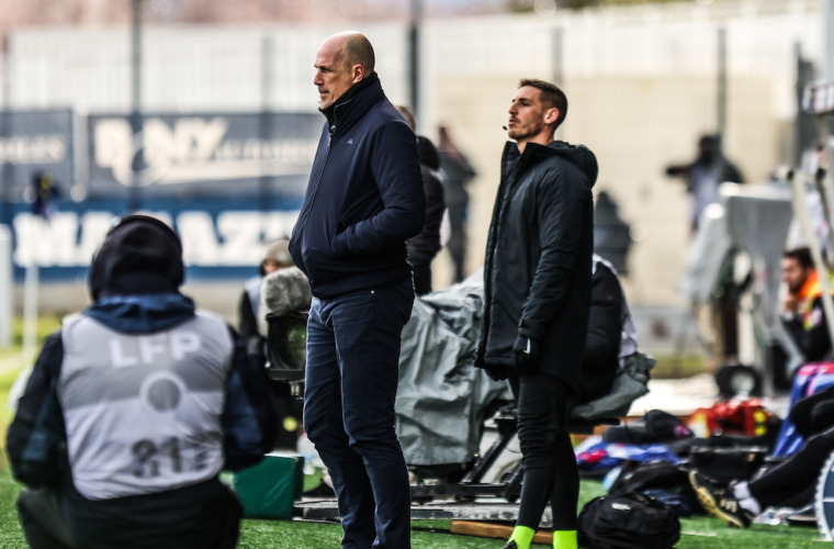 Philippe Clement : "Content que l'équipe ait retenu les leçons du match d'Auxerre"