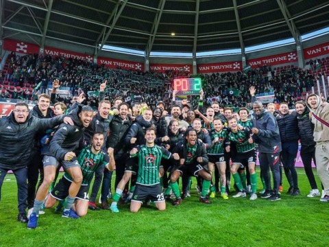 Héroïque, le Cercle Bruges s’impose et file en play-offs