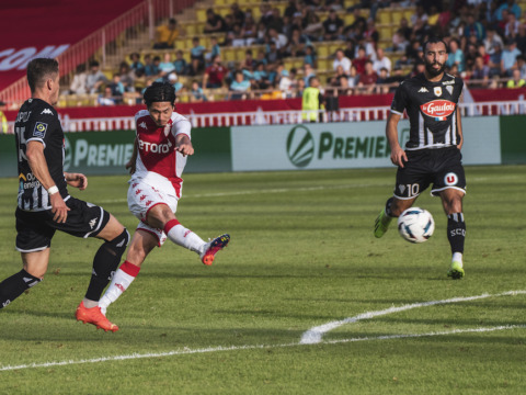 Calendrier, tempo, club des 100… Les stats à connaître avant Angers