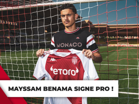 Mayssam Benama signe son premier contrat professionnel